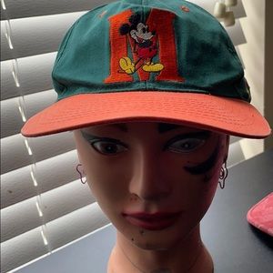 Vintage Mickey mouse hat